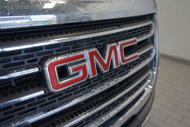 Thumbnail: 2016 GMC Terrain - 17