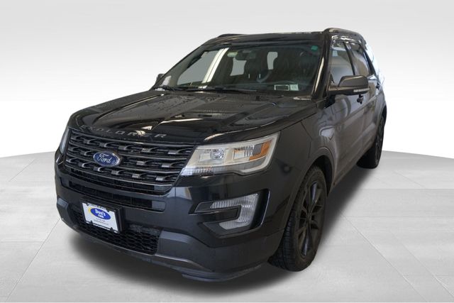 Thumbnail: 2017 Ford Explorer - 1