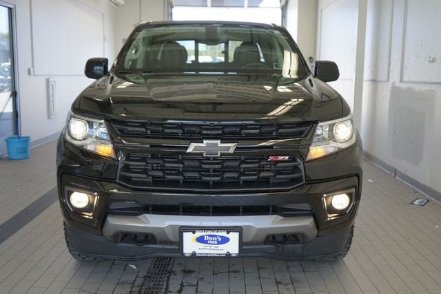 Thumbnail: 2022 Chevrolet Colorado - 19