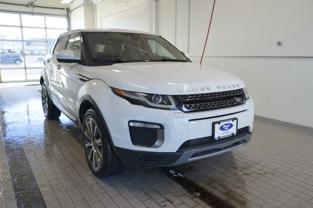 Thumbnail: 2017 Land Rover Range Rover Evoque - 16