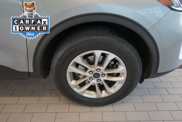 Thumbnail: 2022 Ford Escape - 15