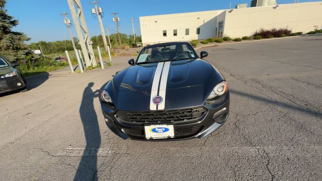Thumbnail: 2019 Fiat 124 Spider - 3