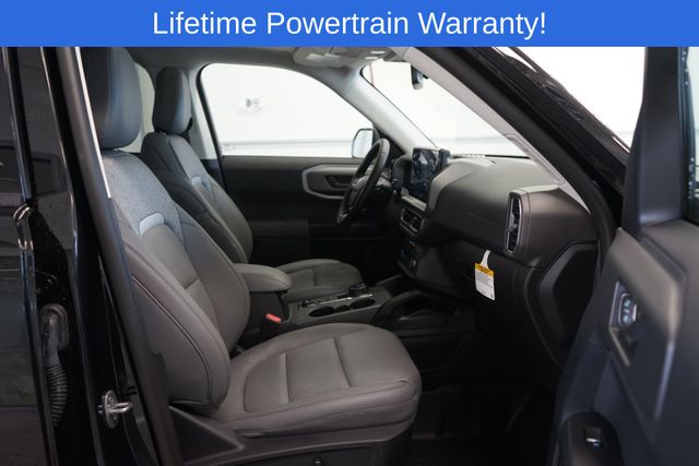 Thumbnail: 2025 Ford Bronco Sport - 32