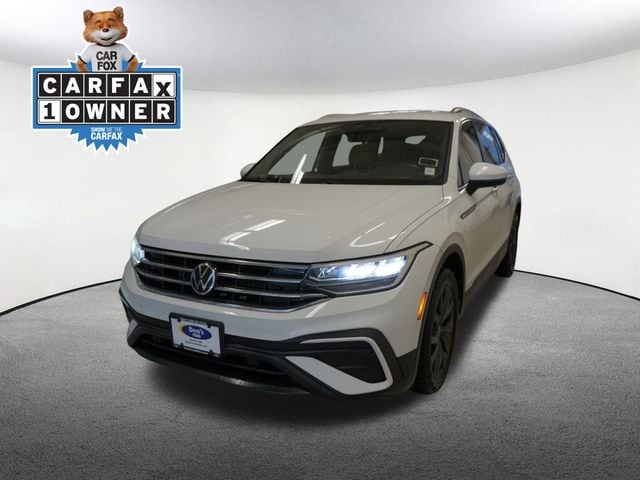 Thumbnail: 2022 Volkswagen Tiguan - 1