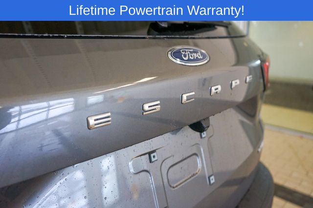 Thumbnail: 2025 Ford Escape - 5