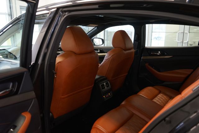 Thumbnail: 2020 Nissan Maxima - 20