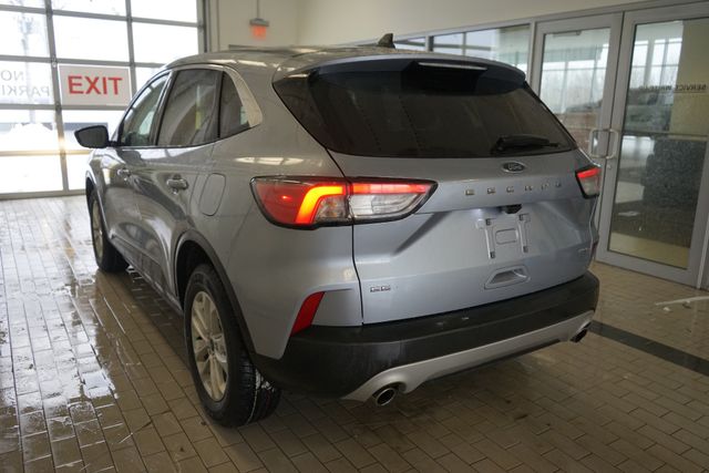 Thumbnail: 2022 Ford Escape - 11