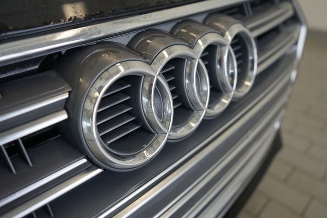 Thumbnail: 2019 Audi S5 - 17