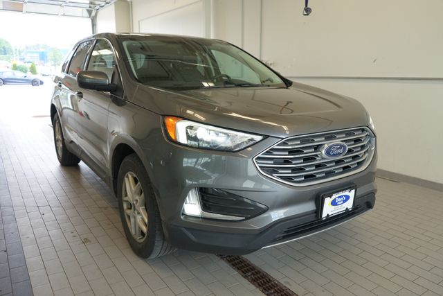 Thumbnail: 2022 Ford Edge - 16