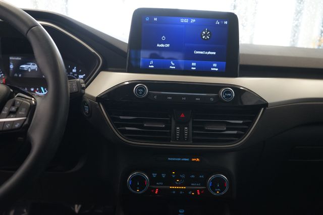 Thumbnail: 2022 Ford Escape - 23