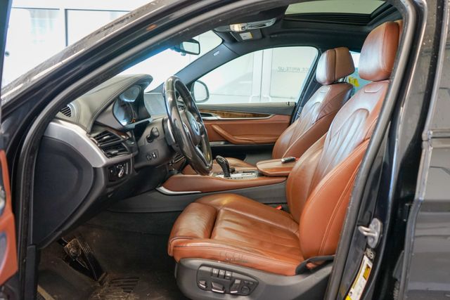 Thumbnail: 2015 BMW X6 - 12
