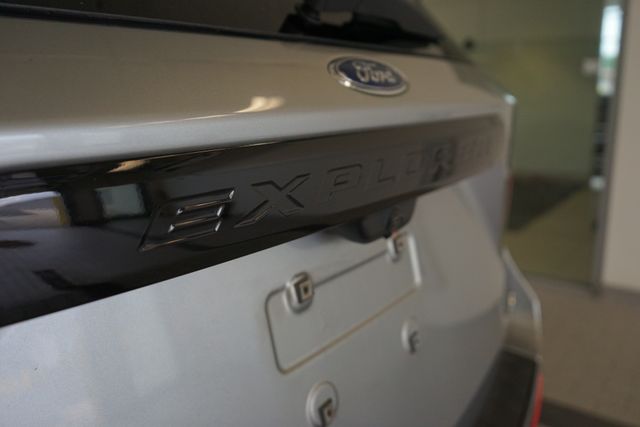 Thumbnail: 2022 Ford Explorer - 13