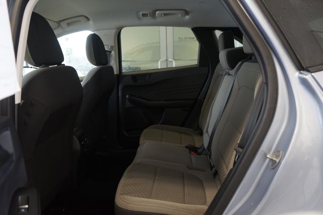 Thumbnail: 2022 Ford Escape - 29