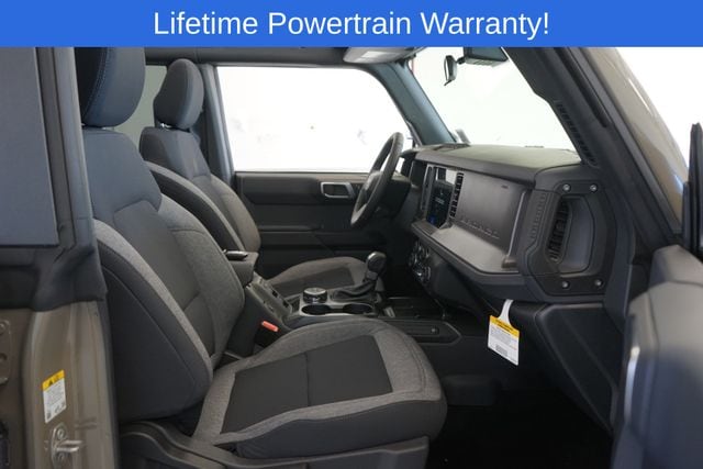 Thumbnail: 2025 Ford Bronco - 32