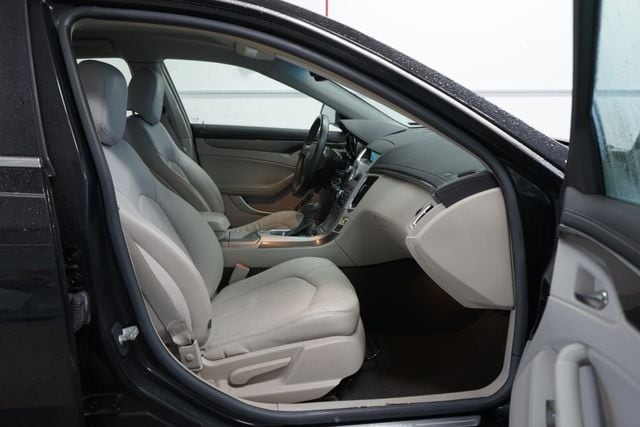 Thumbnail: 2009 Cadillac CTS - 31