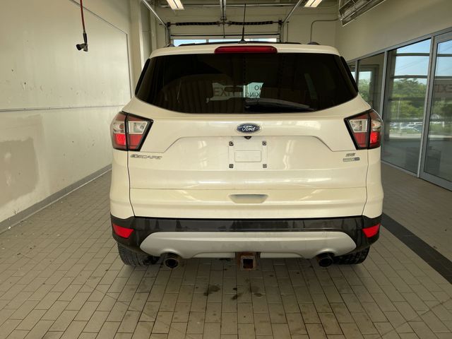 Thumbnail: 2017 Ford Escape - 11