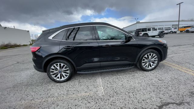 Thumbnail: 2022 Ford Escape - 10