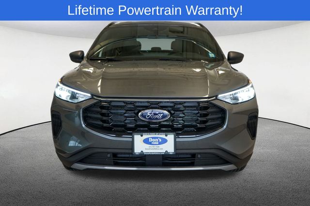 Thumbnail: 2025 Ford Escape - 10