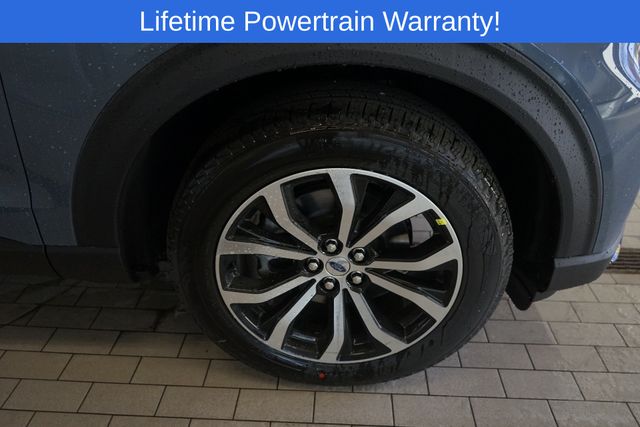 Thumbnail: 2026 Ford Explorer - 17