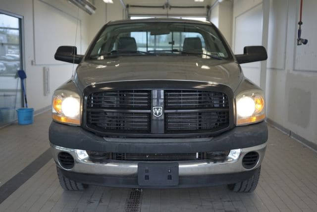 Thumbnail: 2006 Dodge Ram 2500 - 19
