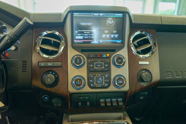 2016 Ford F-350 Lariat 24