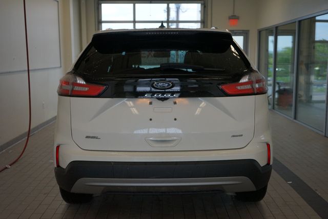 2021 Ford Edge SEL 12