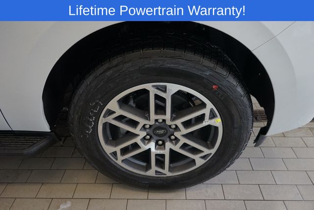 Thumbnail: 2026 Ford Expedition - 17