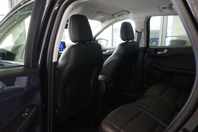 Thumbnail: 2021 Ford Escape - 20