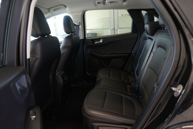 Thumbnail: 2021 Ford Escape - 21