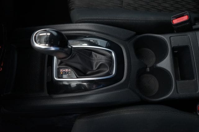 Thumbnail: 2018 Nissan Rogue - 24