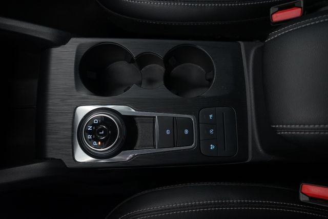 Thumbnail: 2022 Ford Escape - 26