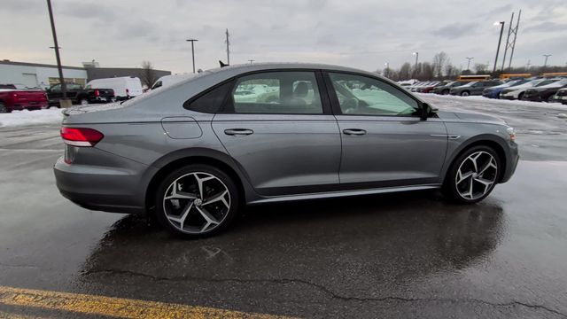 Thumbnail: 2021 Volkswagen Passat - 10