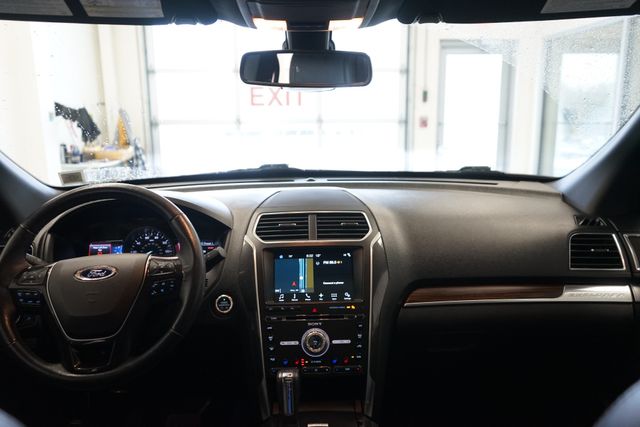 Thumbnail: 2017 Ford Explorer - 31