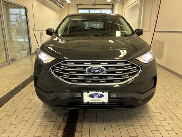 Thumbnail: 2022 Ford Edge - 18