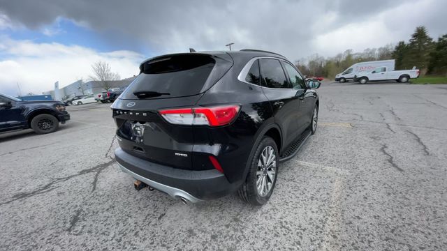 Thumbnail: 2022 Ford Escape - 9