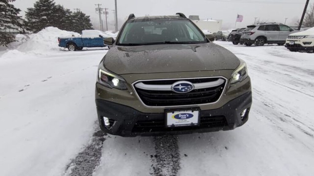 Used 2020 Subaru Outback Premium SUV