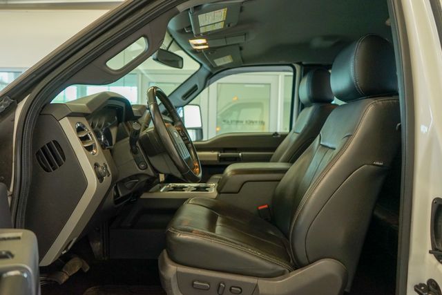 2016 Ford F-350 Lariat 21