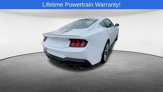 Thumbnail: 2025 Ford Mustang - 9