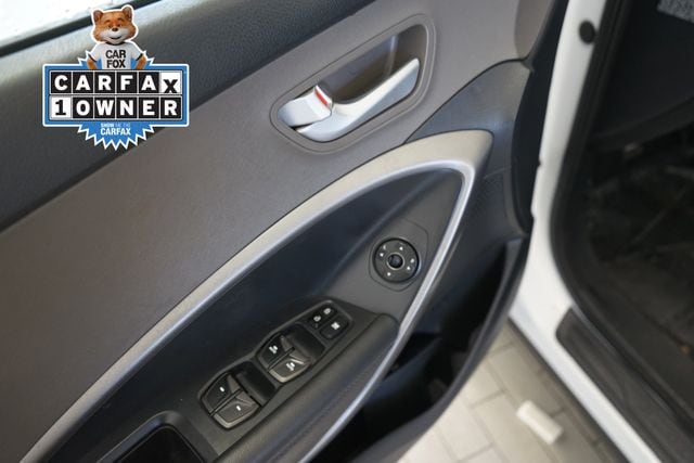 Thumbnail: 2016 Hyundai Santa Fe - 19