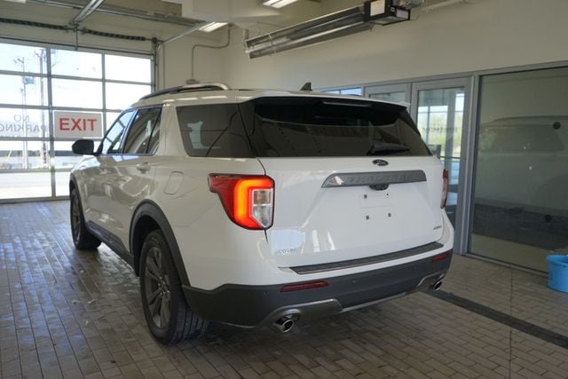 Thumbnail: 2021 Ford Explorer - 11