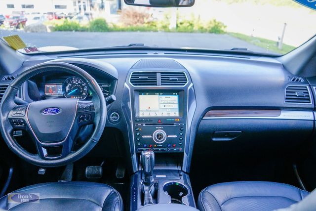 Thumbnail: 2018 Ford Explorer - 25