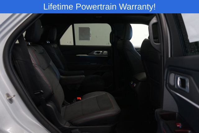 Thumbnail: 2026 Ford Explorer - 32