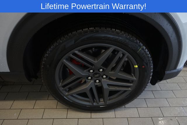 Thumbnail: 2026 Ford Explorer - 7