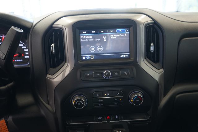 Thumbnail: 2020 Chevrolet Silverado 1500 - 21