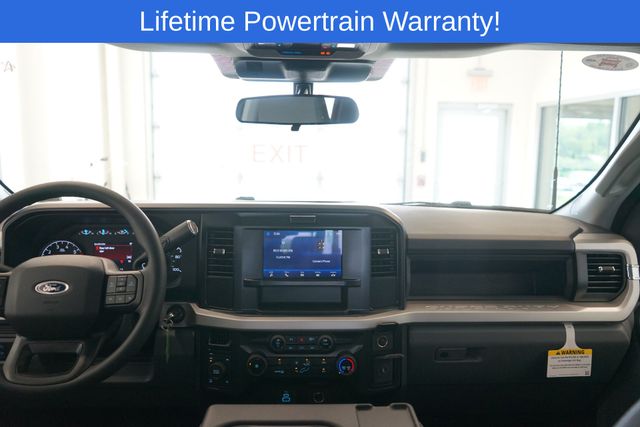 Thumbnail: 2025 Ford F-350 - 29