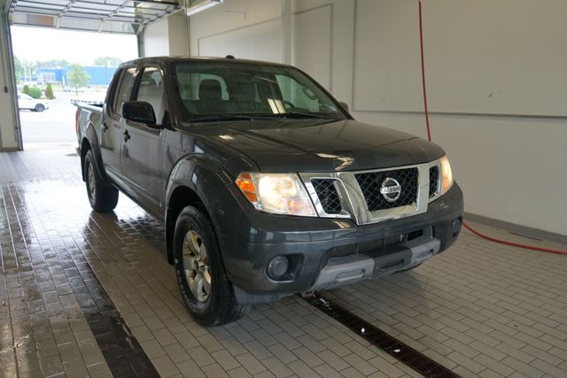 2012 Nissan Frontier SV 17
