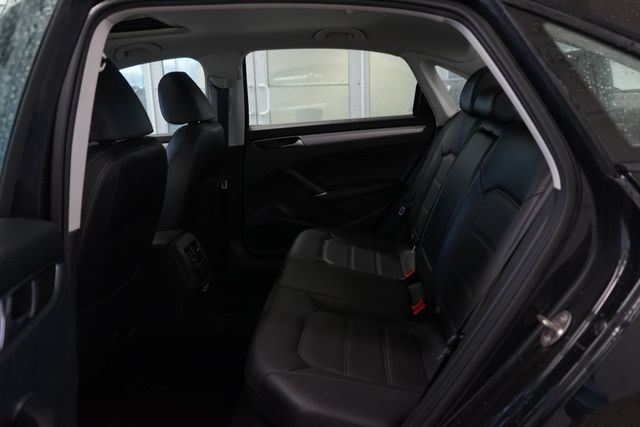 Thumbnail: 2019 Volkswagen Passat - 27