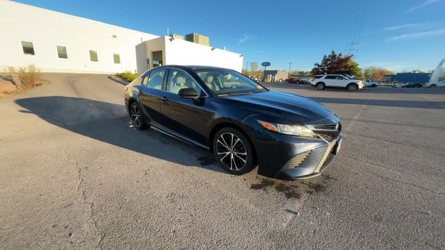 Thumbnail: 2018 Toyota Camry - 2