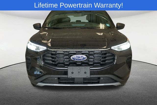 Thumbnail: 2025 Ford Escape - 17