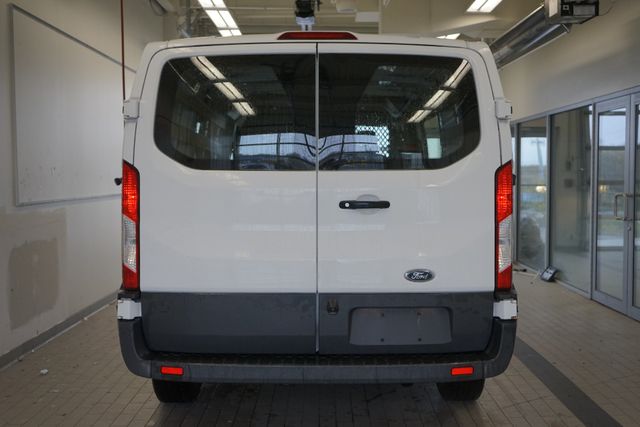 Thumbnail: 2018 Ford Transit Series - 12